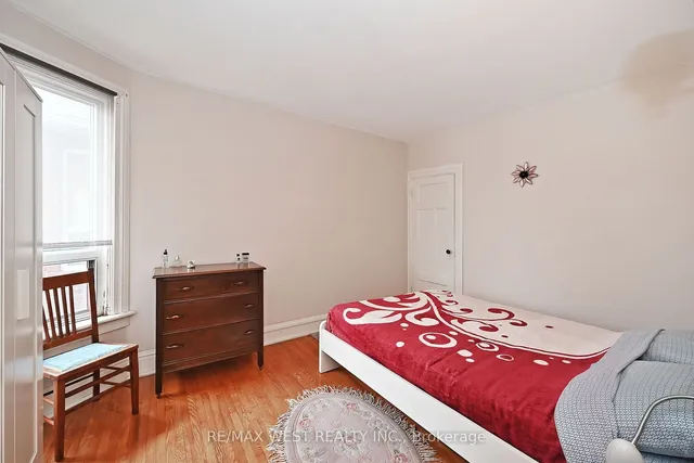 Additional property image - 39 Lindsey Ave