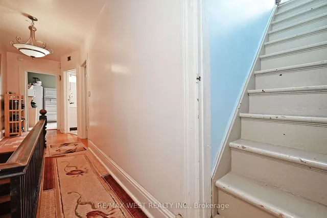 Additional property image - 39 Lindsey Ave