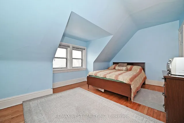 Additional property image - 39 Lindsey Ave