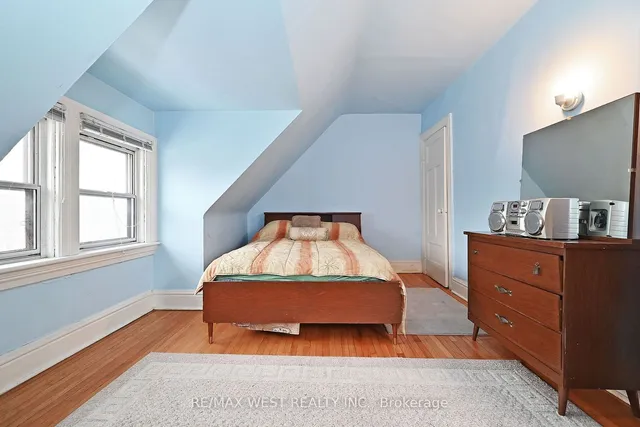 Additional property image - 39 Lindsey Ave