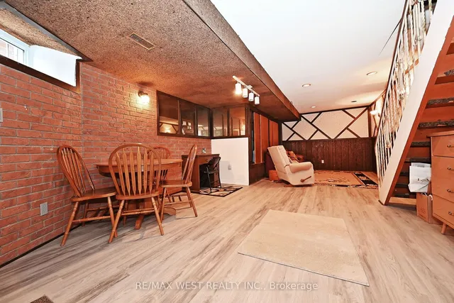 Additional property image - 39 Lindsey Ave