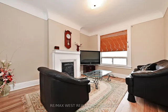 Additional property image - 39 Lindsey Ave