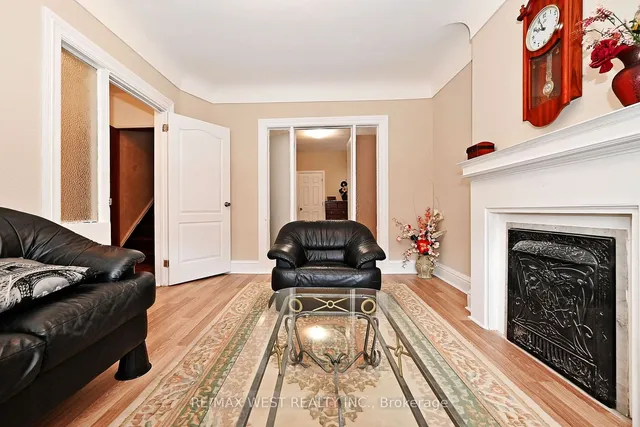 Additional property image - 39 Lindsey Ave