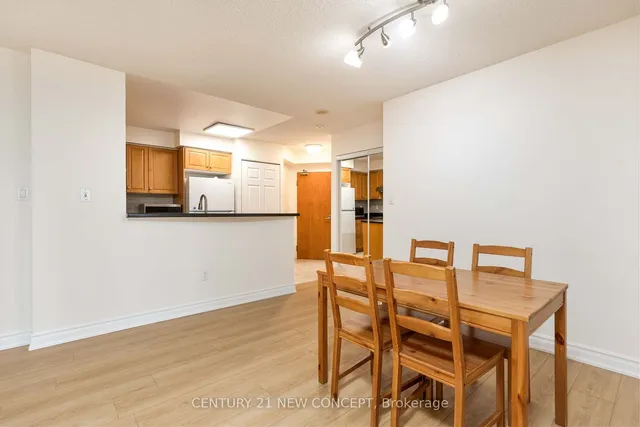 Additional property image - 7 Lorraine Dr Unit 1703