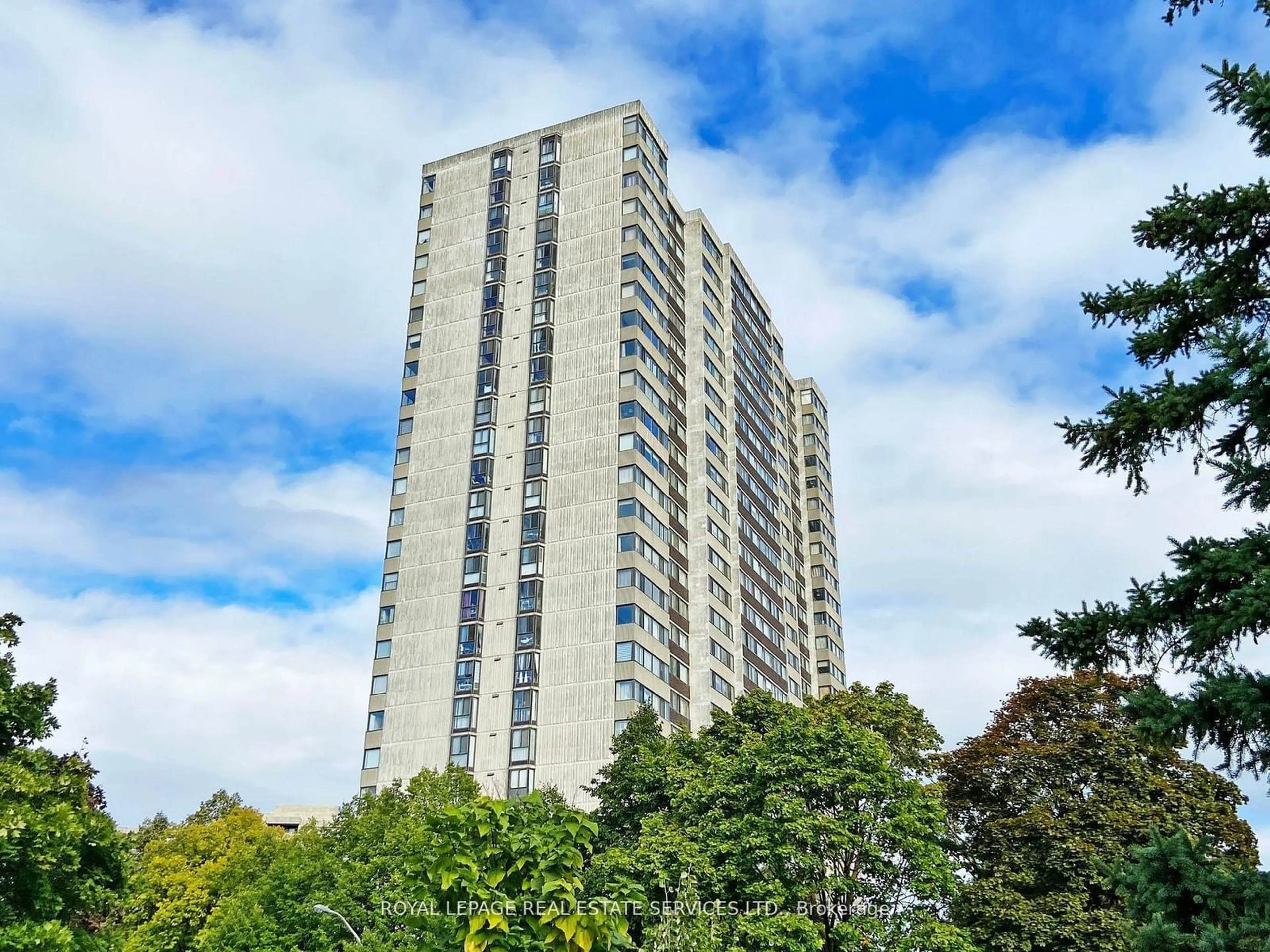 A pic from outside/outdoor area/front of a property/back of a property/a pic from drone, building for 80 Antibes Dr #2602, Toronto Ontario M2R 3N5