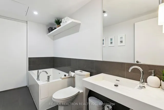 Additional property image - 390 Cherry St Unit 2107