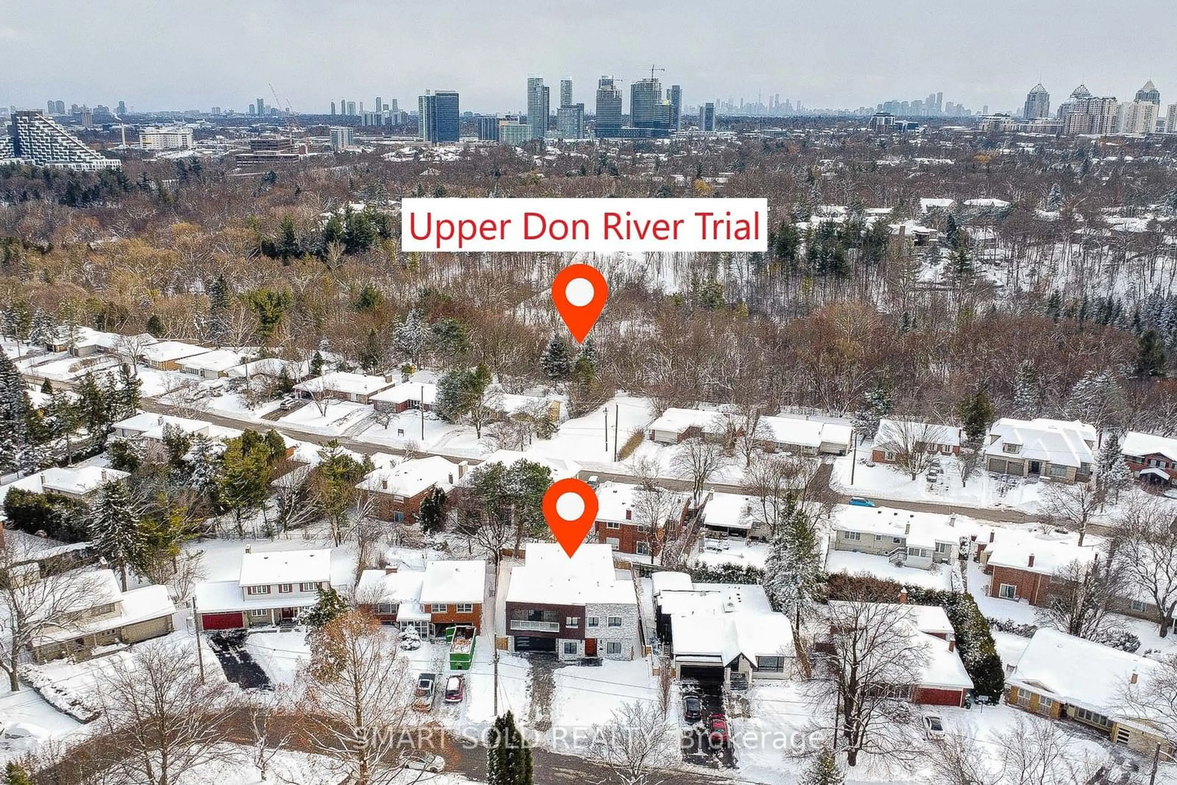 A pic from outside/outdoor area/front of a property/back of a property/a pic from drone, city buildings view from balcony for 37 Geraldton Cres, Toronto Ontario M2J 2R5