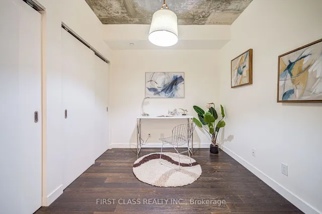 Additional property image - 111 Bathurst St Unit 912