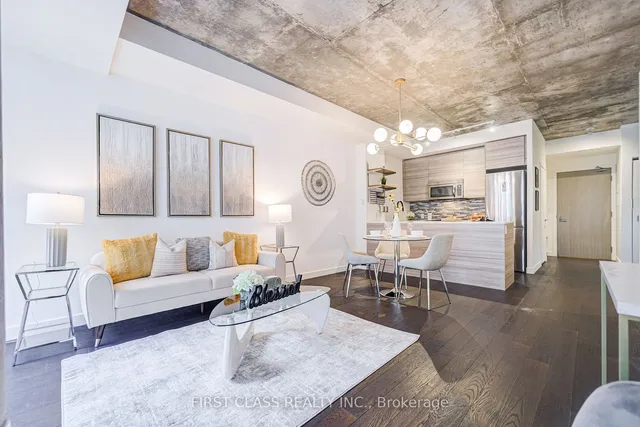 Additional property image - 111 Bathurst St Unit 912
