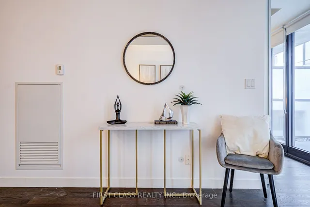 Additional property image - 111 Bathurst St Unit 912