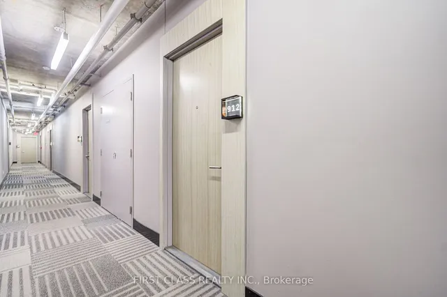 Additional property image - 111 Bathurst St Unit 912