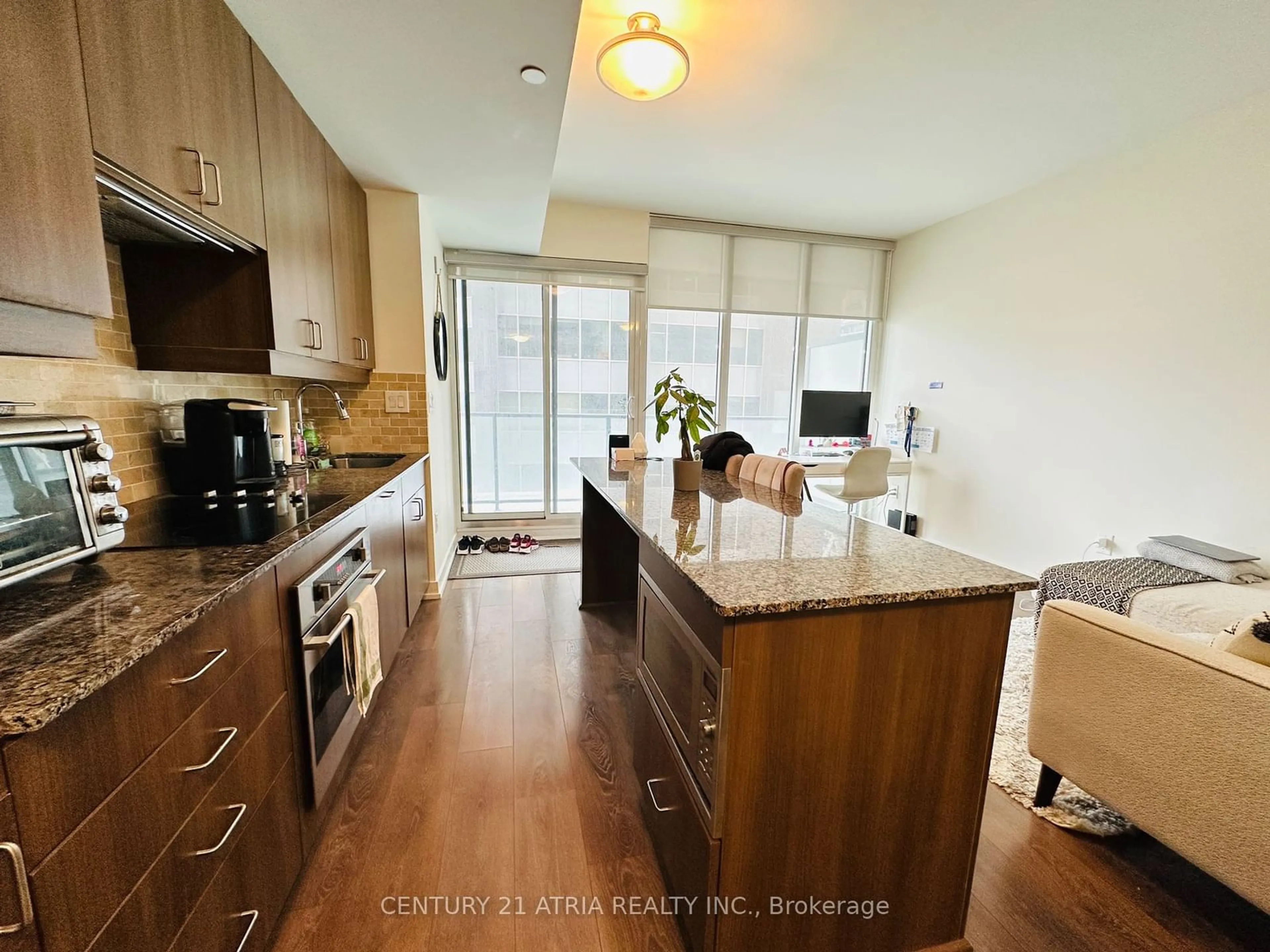 Open concept kitchen, unknown for 426 University Ave #1807, Toronto Ontario M5G 1S9