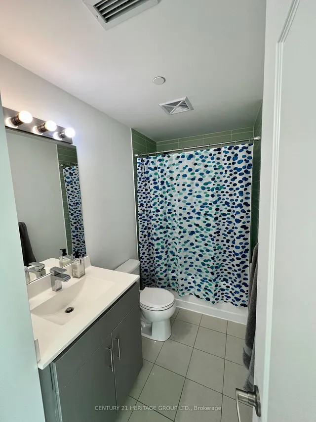 Additional property image - 68 Canterbury Pl Unit 1802