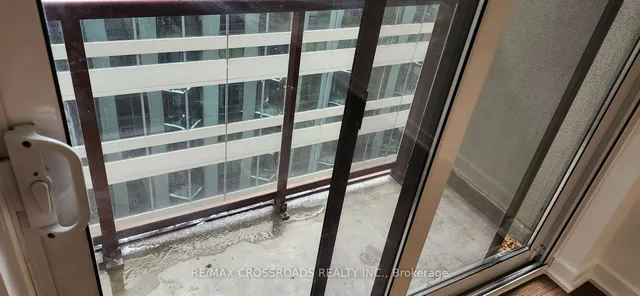 Additional property image - 85 Bloor St Unit 1406