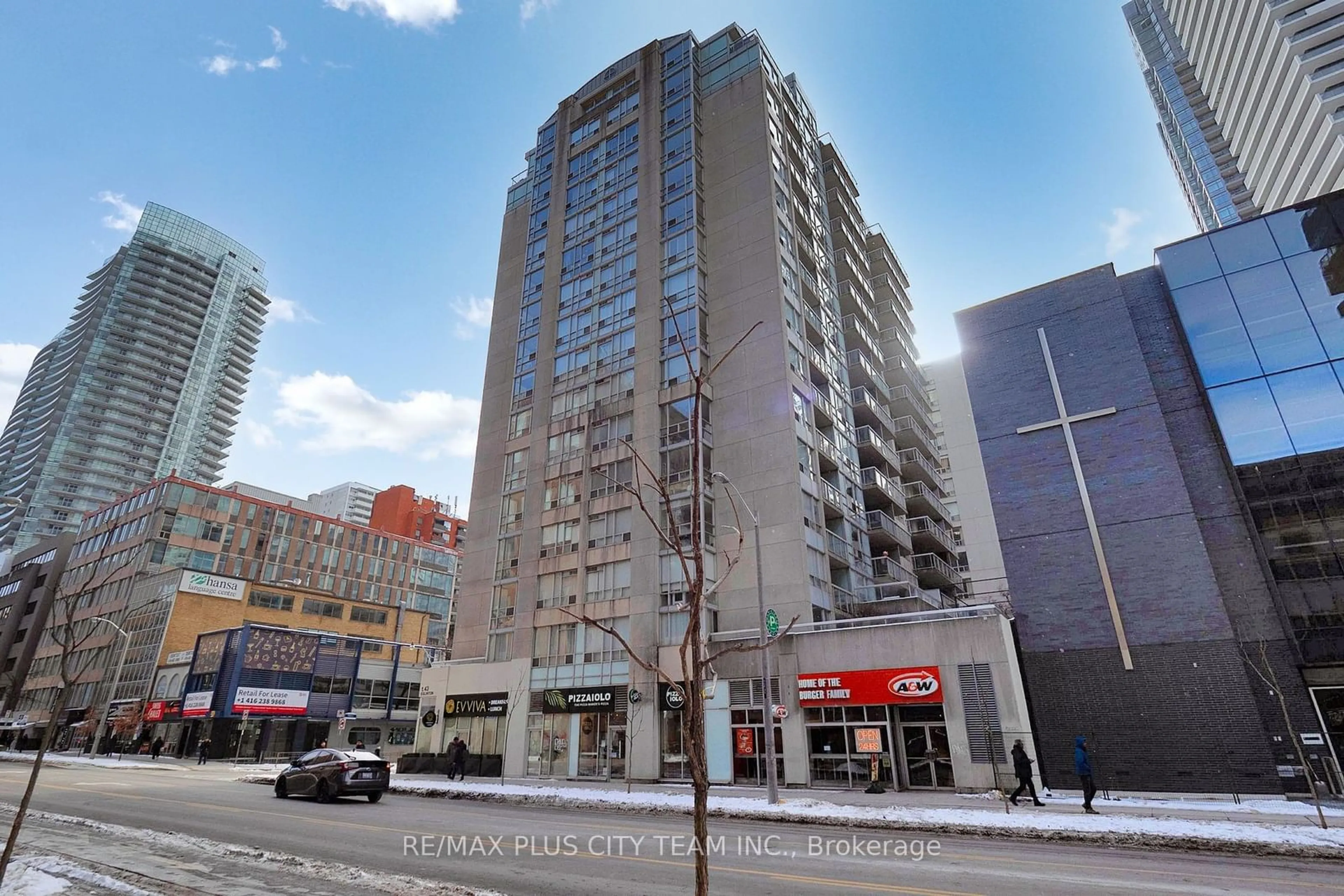 Unknown for 43 Eglinton Ave #205, Toronto Ontario M4P 1A2