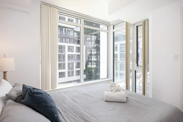 Additional property image - 27 Bathurst St Unit 517W