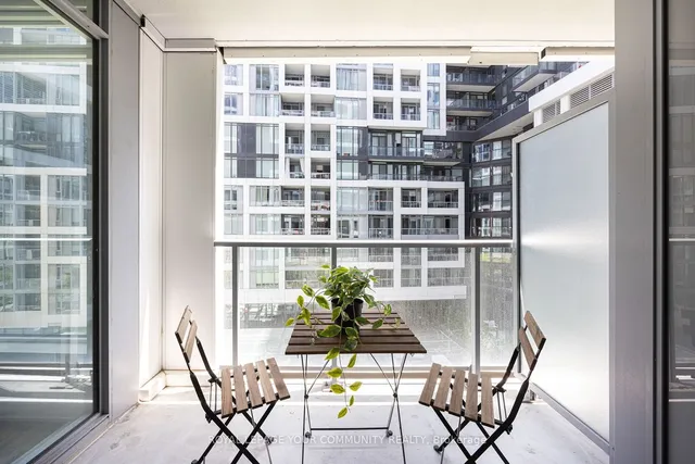 Additional property image - 27 Bathurst St Unit 517W