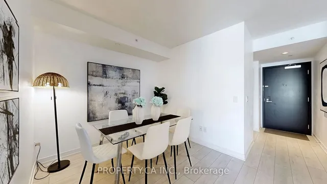 Additional property image - 31 Tippett Rd Unit 307