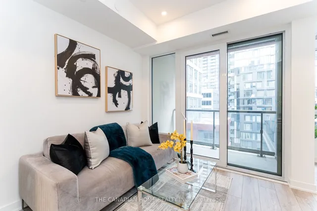 Additional property image - 108 Peter St St Unit 915