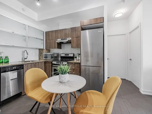 Additional property image - 170 Fort York Blvd Unit 2012