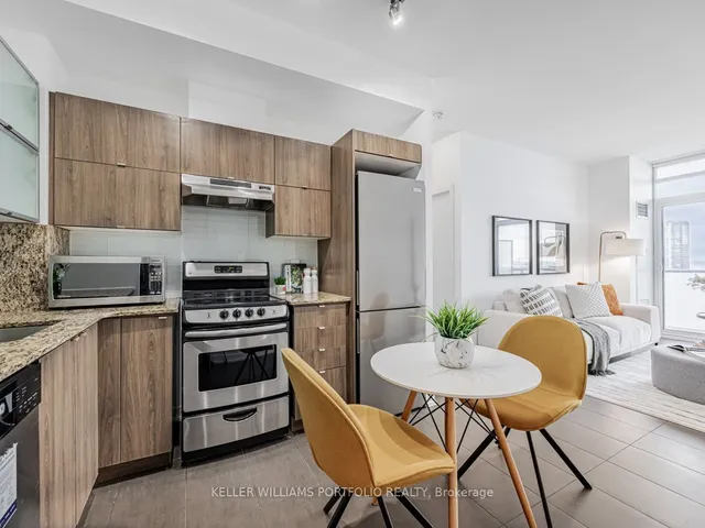 Additional property image - 170 Fort York Blvd Unit 2012
