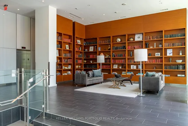 Additional property image - 170 Fort York Blvd Unit 2012