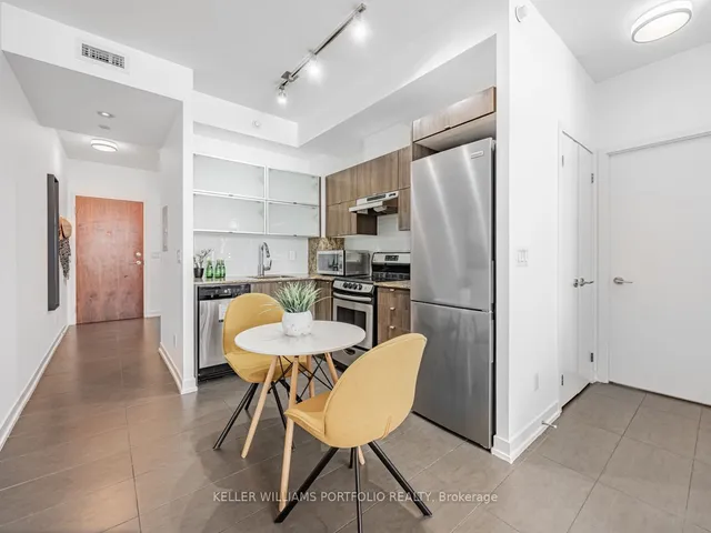 Additional property image - 170 Fort York Blvd Unit 2012