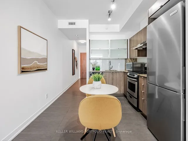 Additional property image - 170 Fort York Blvd Unit 2012