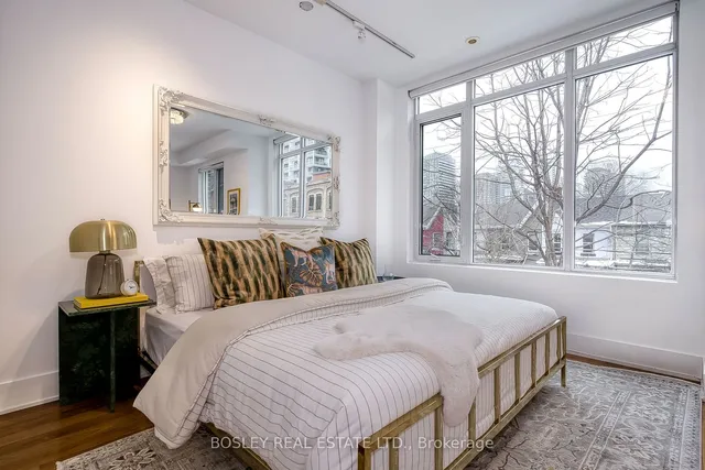 Additional property image - 70 Niagara St