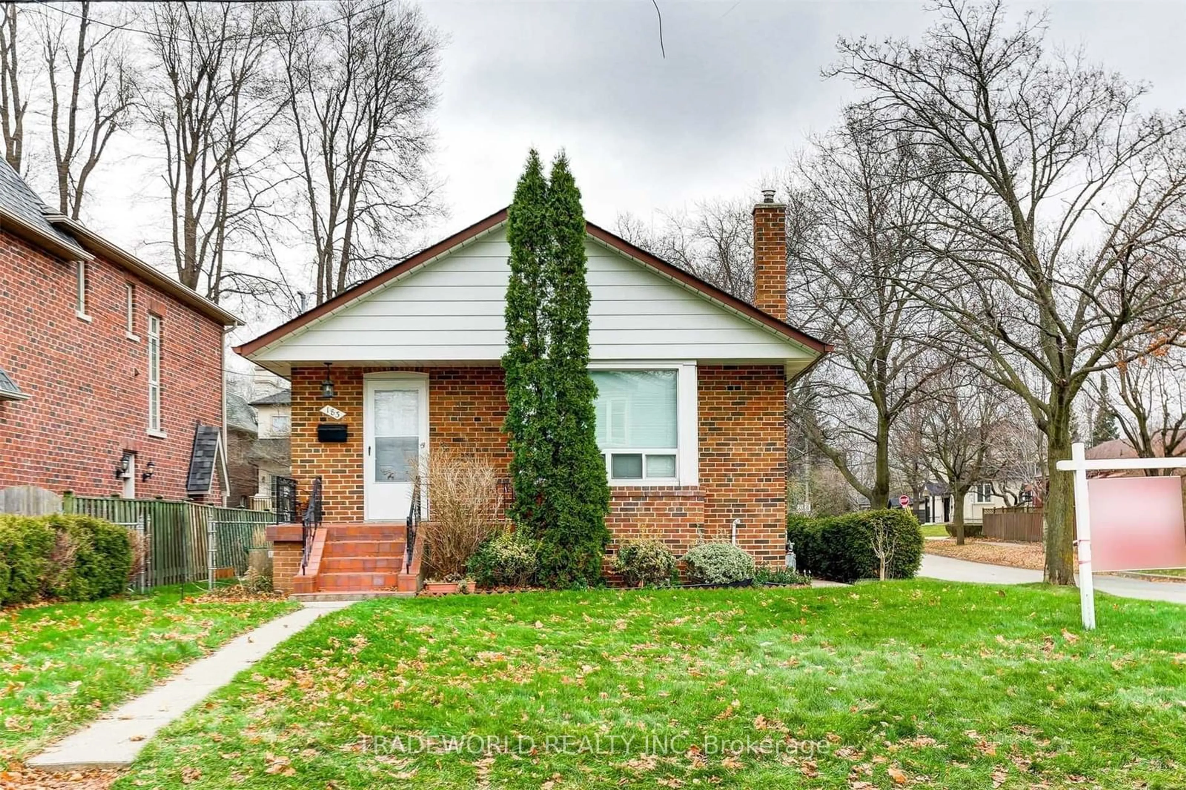 Home with brick exterior material, street for 183 Franklin Ave, Toronto Ontario M2N 1C6