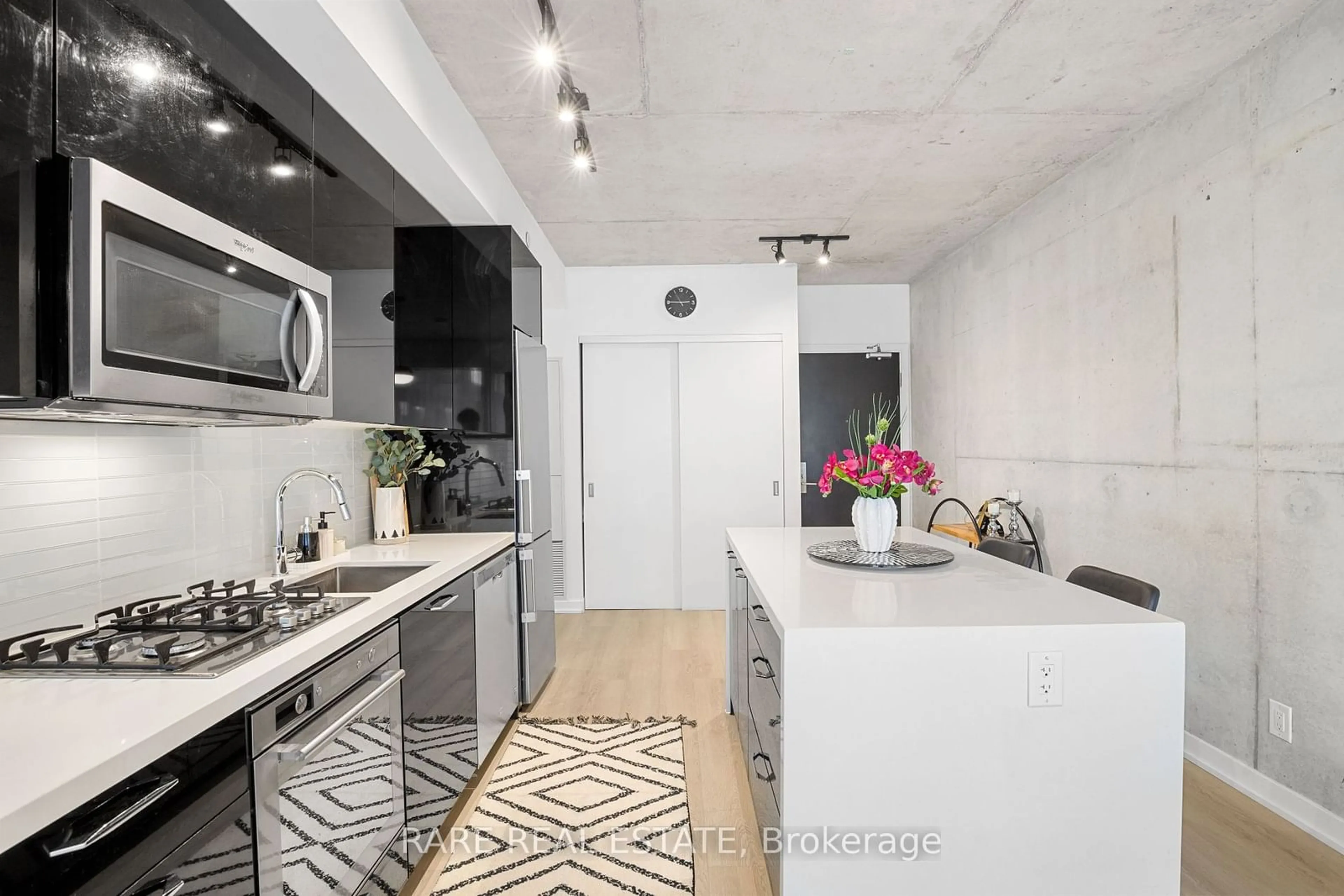 Contemporary kitchen, unknown for 55 Ontario St #310, Toronto Ontario M5A 0T8