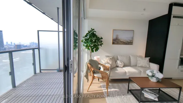 Additional property image - 15 Grenville St Unit 4302