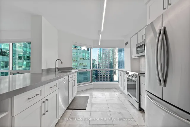 Additional property image - 10 Yonge St Unit 2212