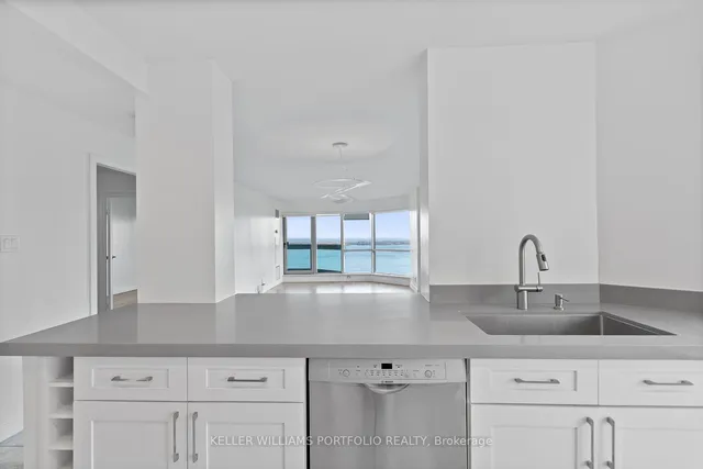 Additional property image - 10 Yonge St Unit 2212