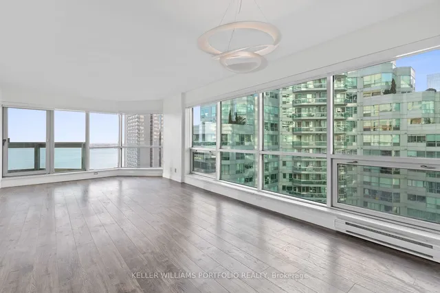 Additional property image - 10 Yonge St Unit 2212