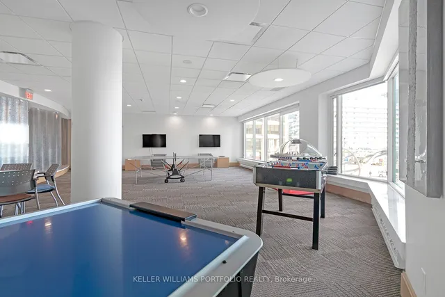 Additional property image - 10 Yonge St Unit 2212