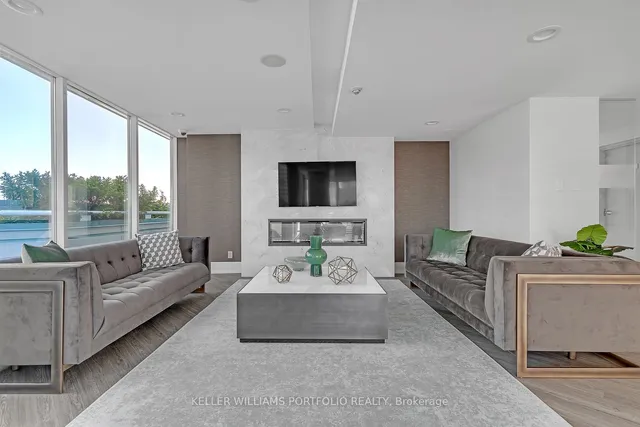 Additional property image - 10 Yonge St Unit 2212