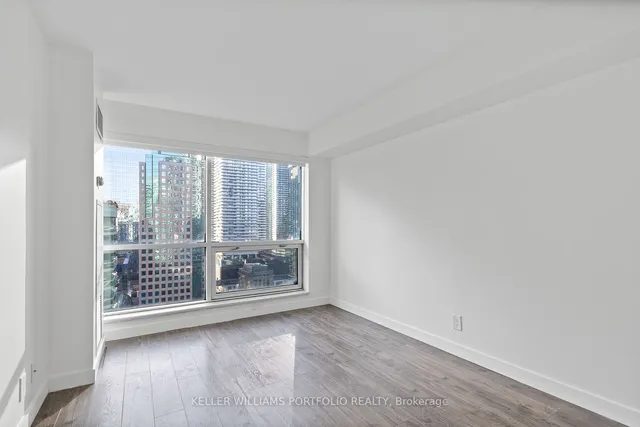 Additional property image - 10 Yonge St Unit 2212
