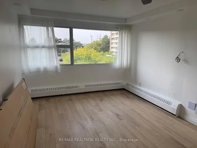 Primary image of 725 Don Mills Rd Unit 305