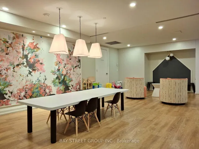 Additional property image - 15 Fort York Blvd Unit 1007