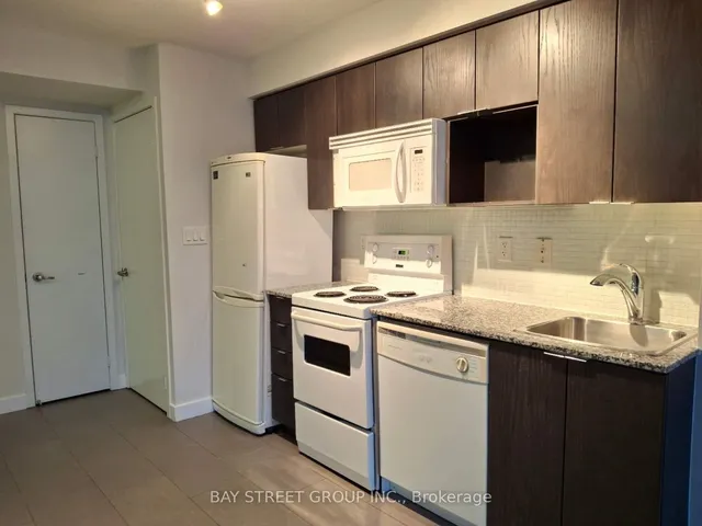 Additional property image - 15 Fort York Blvd Unit 1007