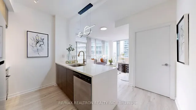 Additional property image - 62 Forest Manor Rd Unit 711