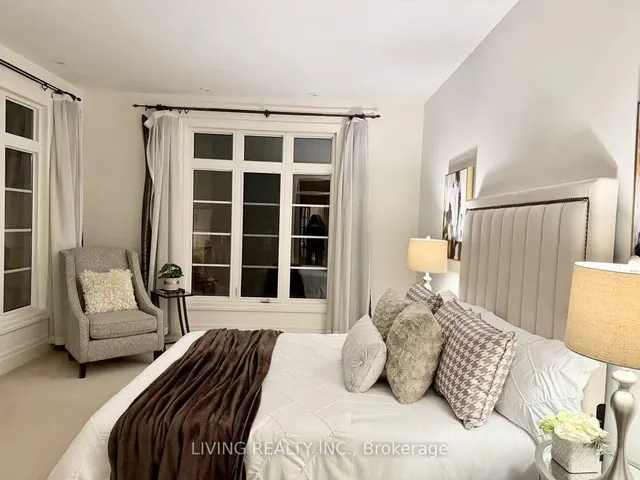 Additional property image - 47 York Mills Rd Unit 215