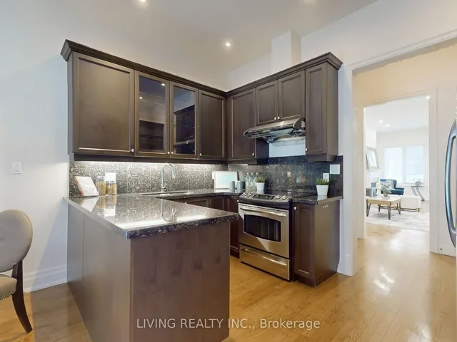 Additional property image - 47 York Mills Rd Unit 215