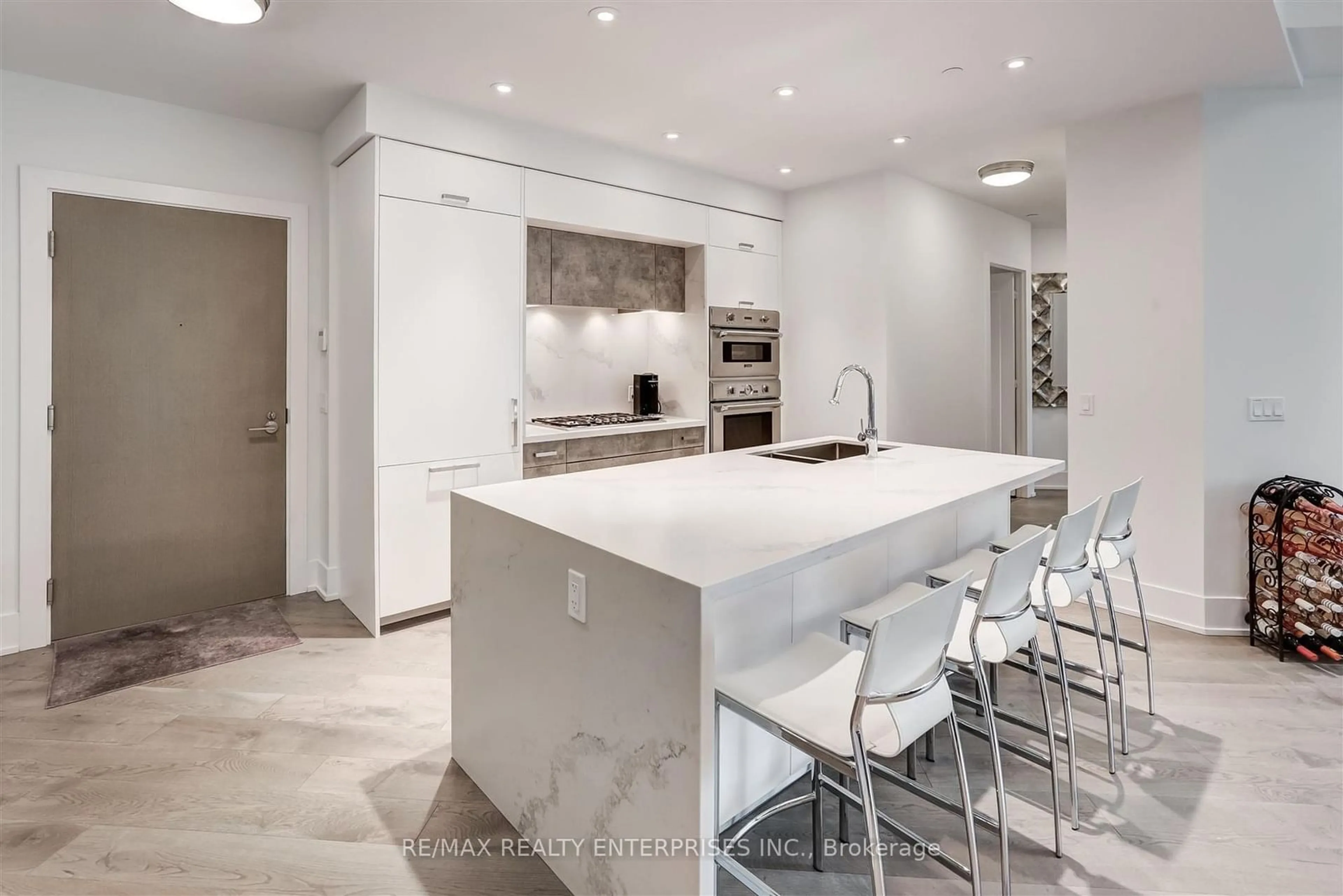 Contemporary kitchen, ceramic/tile floor for 1 Edgewater Dr #212, Toronto Ontario M5A 0L1