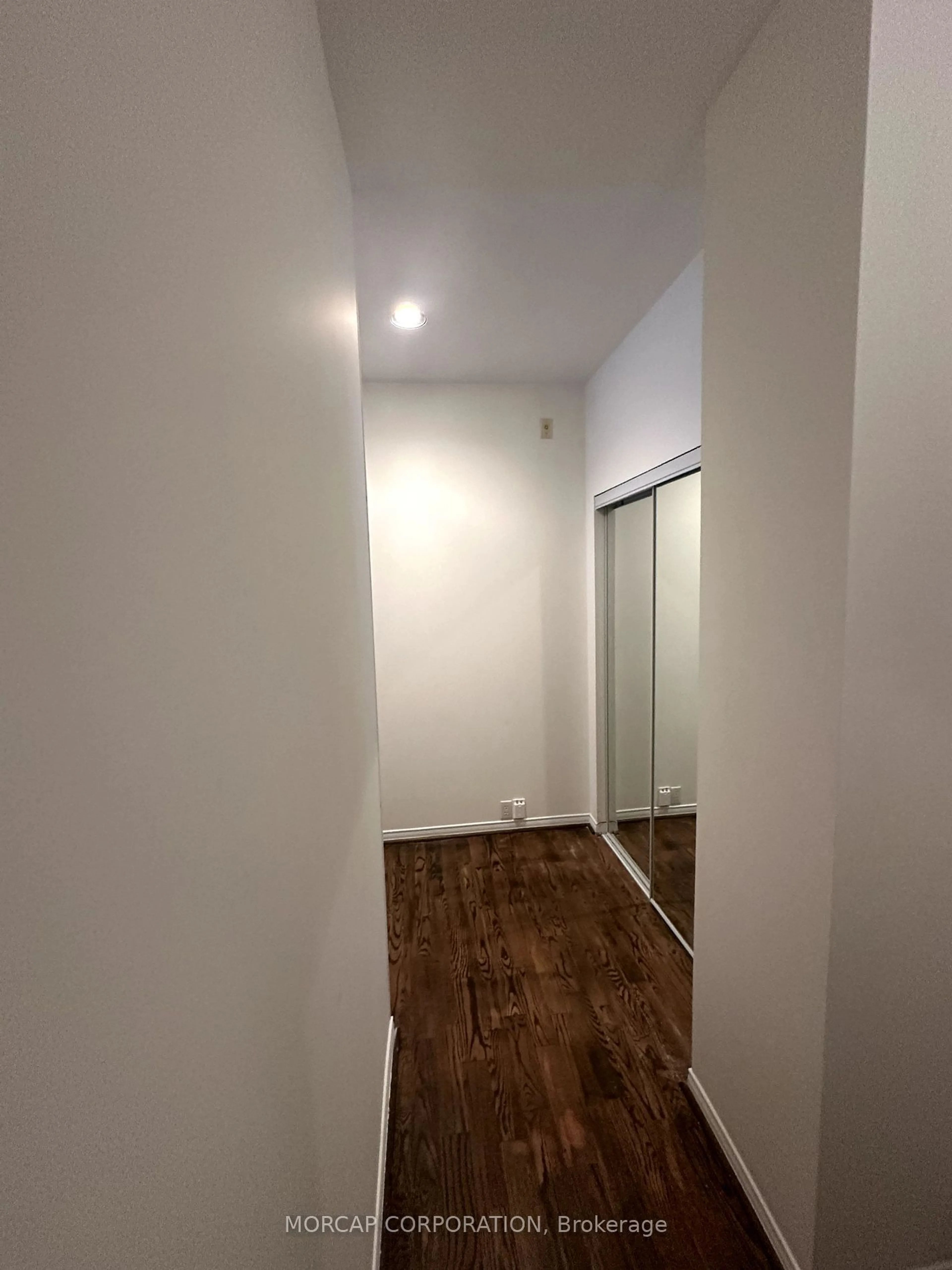 A pic of a room for 600 Eglinton Ave #109, Toronto Ontario M4P 1P3