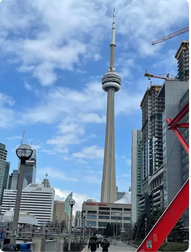21 Iceboat Terr #4303, Toronto 2