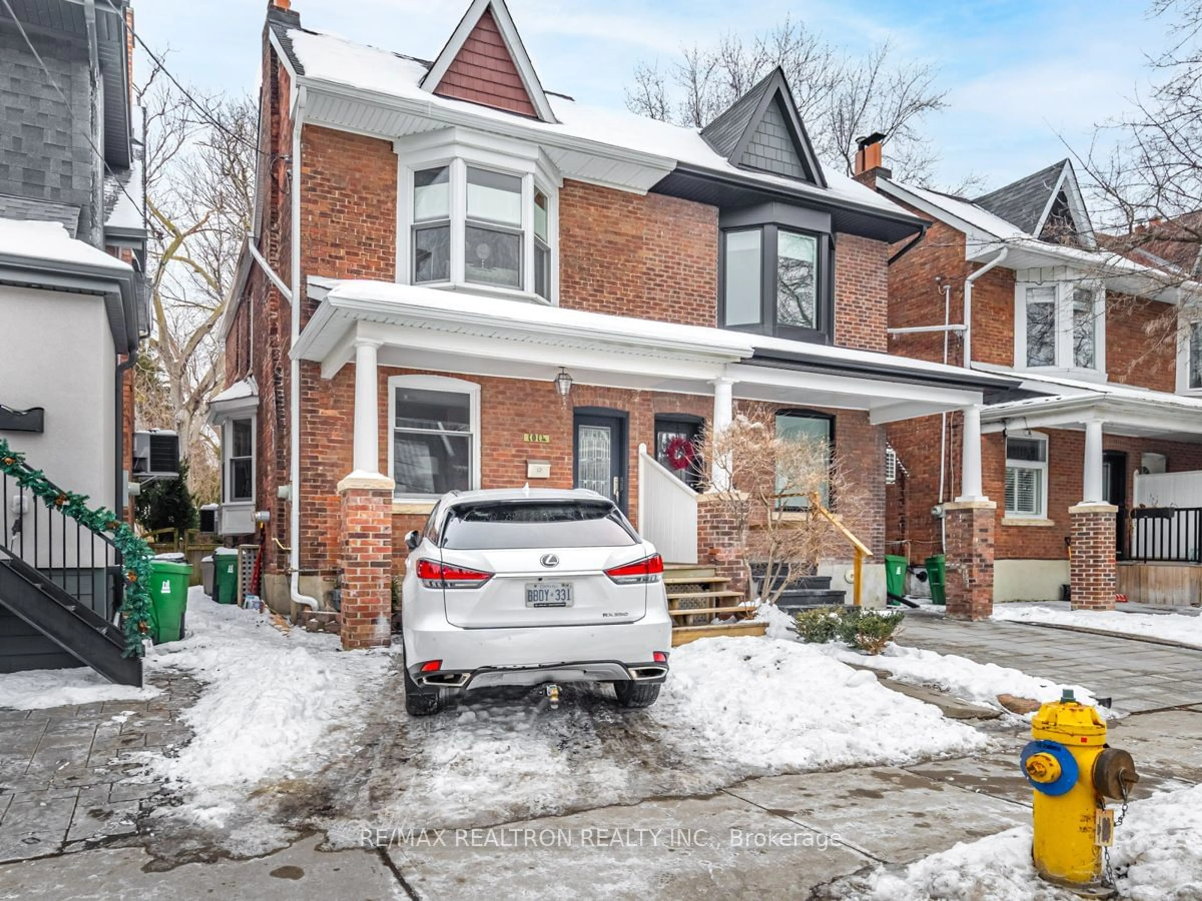 Home with brick exterior material, street for 1014 Mount Pleasant Rd, Toronto Ontario M4P 2M3