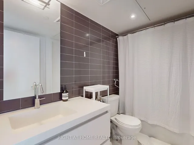 Additional image 17 of 85 Queens Wharf Rd Unit 1610