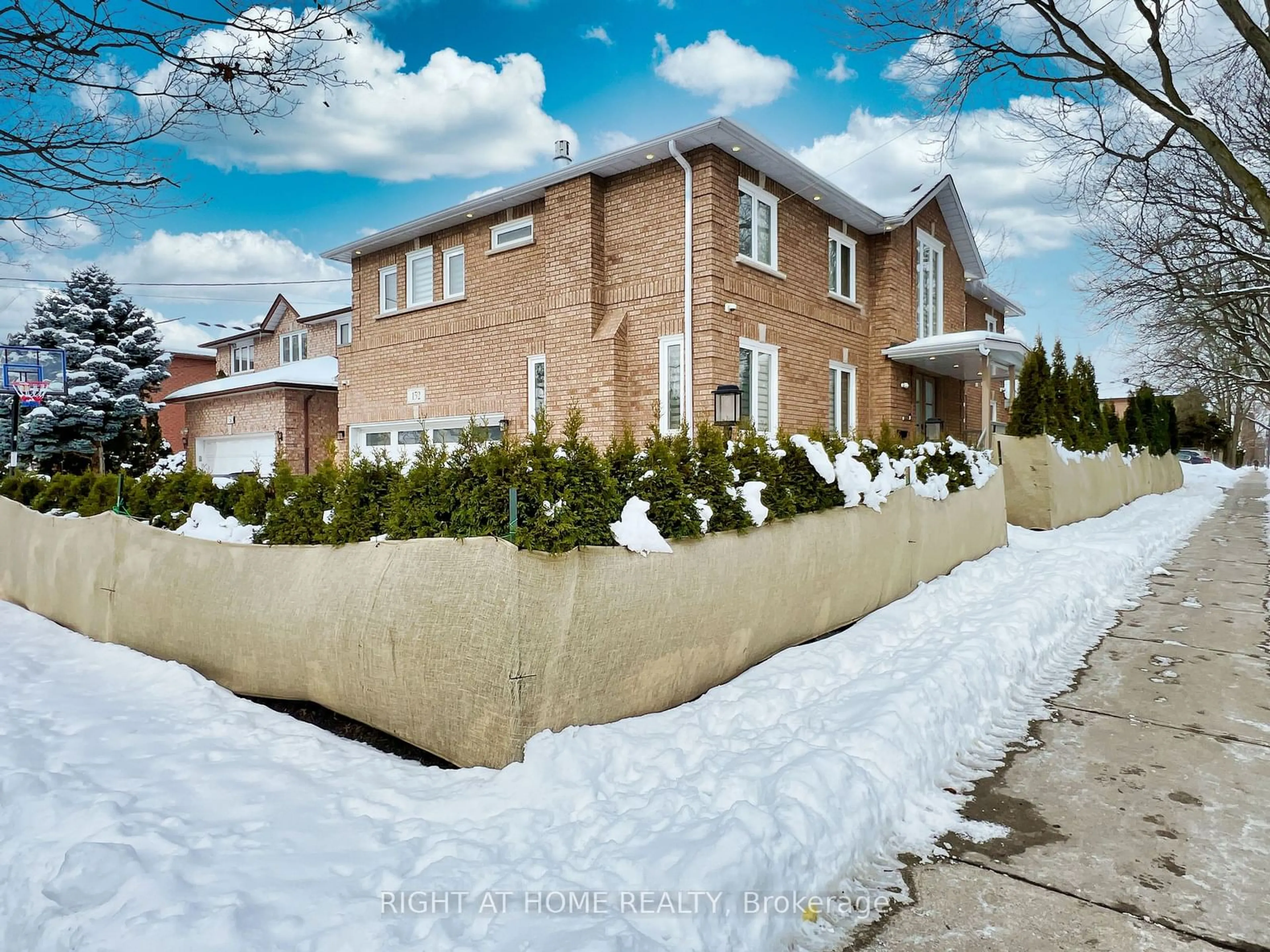 Home with brick exterior material, street for 152 Holmes Ave, Toronto Ontario M2N 4M6